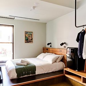 Central Club Hotel - North Melbourne